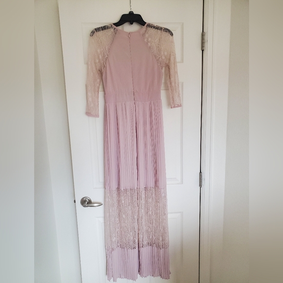 ASOS TFNC Light Blush Floor Length Pleated Lace Dress bridesmaid - Picture 3 of 9